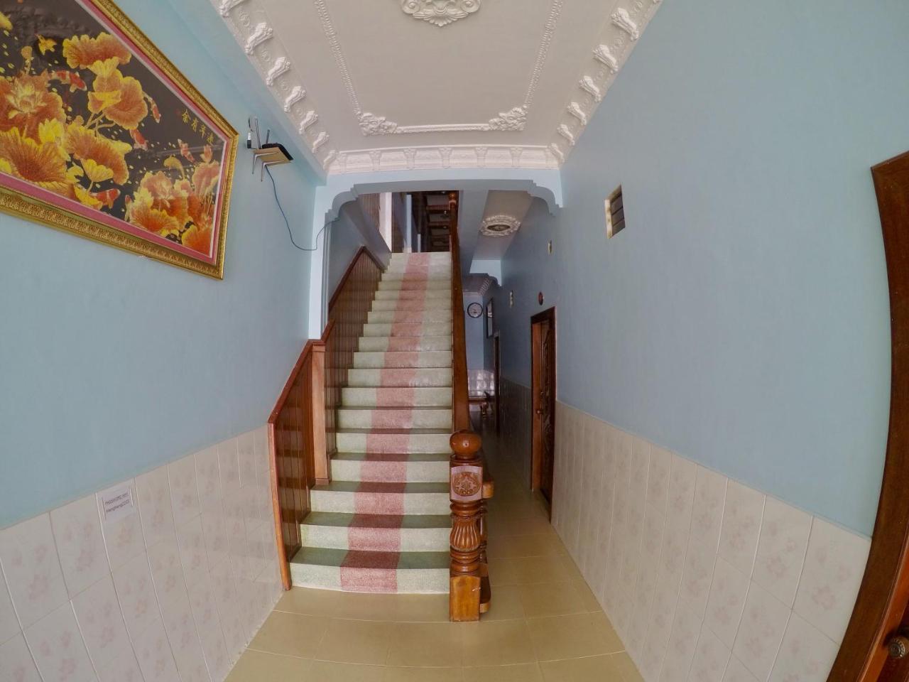Hengheng II Guest House Kratyeh Kültér fotó